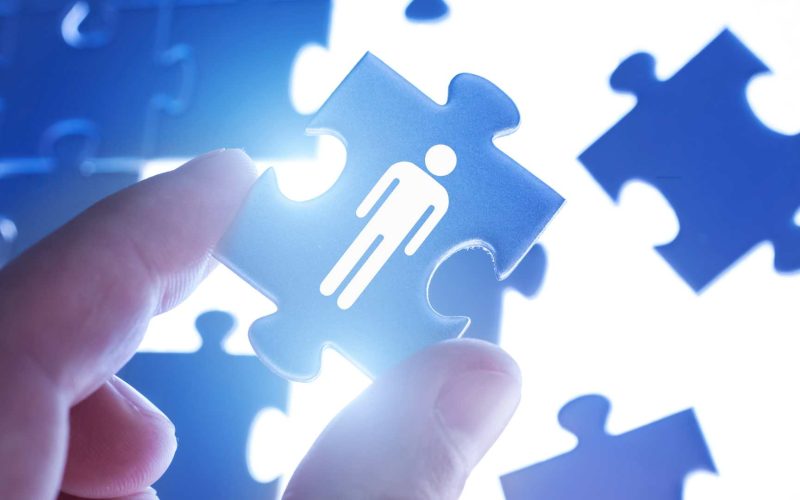 Harmonizando a Dança Interior: Autoconhecimento e Relações Humanas